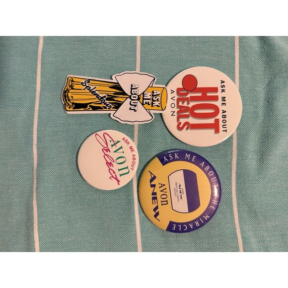 Vintage Avon Buttons Set Of 4 Collectible Buttons -Avon Advertisement - Picture 1 of 6